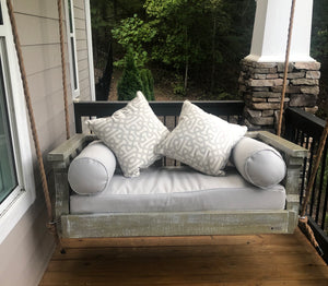 18 Square Pillow Insert – Vintage Porch Swings